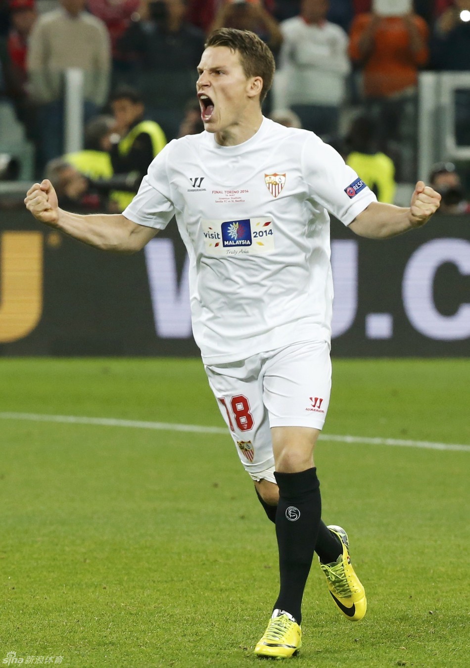 包含本菲卡轻取皇马,莫德里奇梅开二度欧联杯的词条 包含本菲卡轻取皇马,莫德里奇梅开二度欧联杯的词条