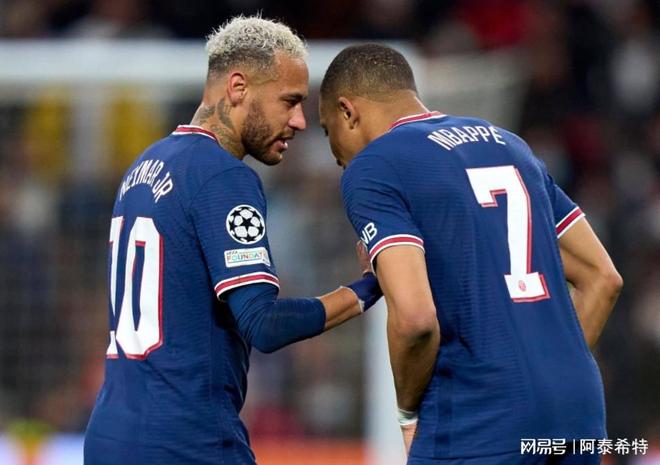 曼城战平AC米兰,内马尔扑点救主德甲 曼城战平AC米兰,内马尔扑点救主德甲