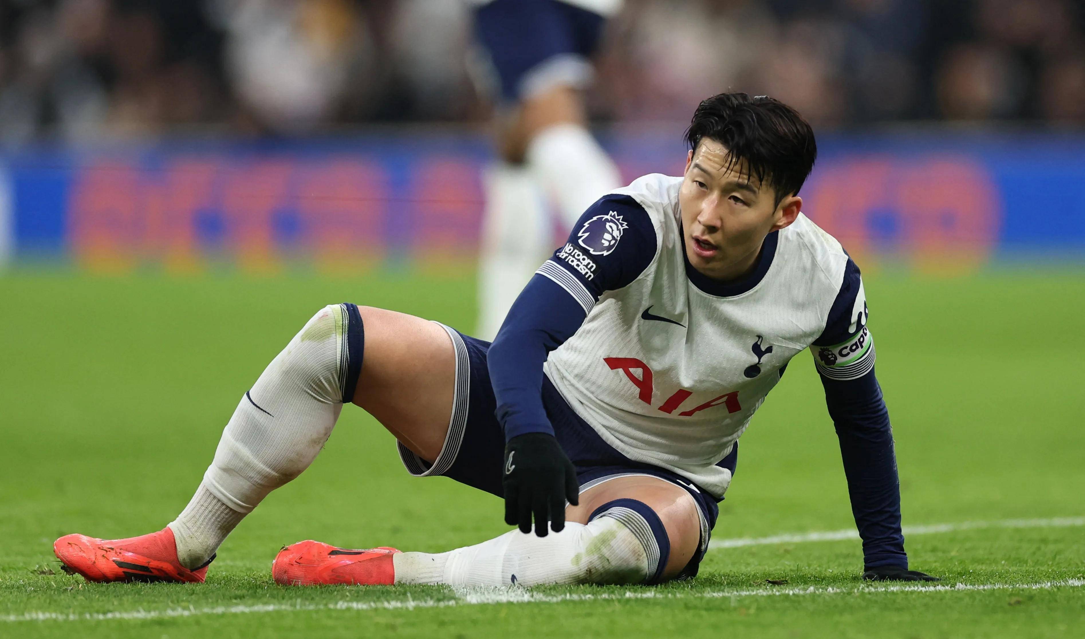 包含巴萨完胜塞维利亚,孙兴慜打破历史纪录的词条 包含巴萨完胜塞维利亚,孙兴慜打破历史纪录的词条